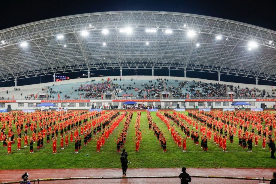 sXo, 扣人心弦, 七星关区人 sXo, 扣人心弦, 七星关区人